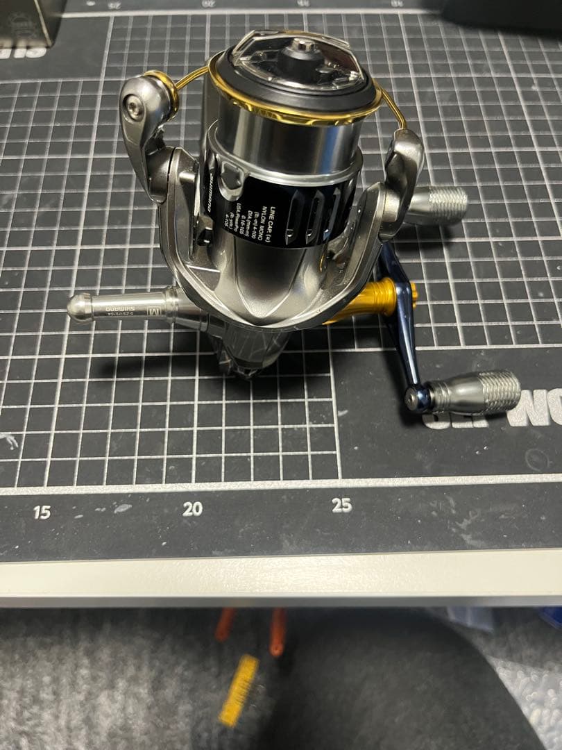 美品　15ツインパワー　2000HGS