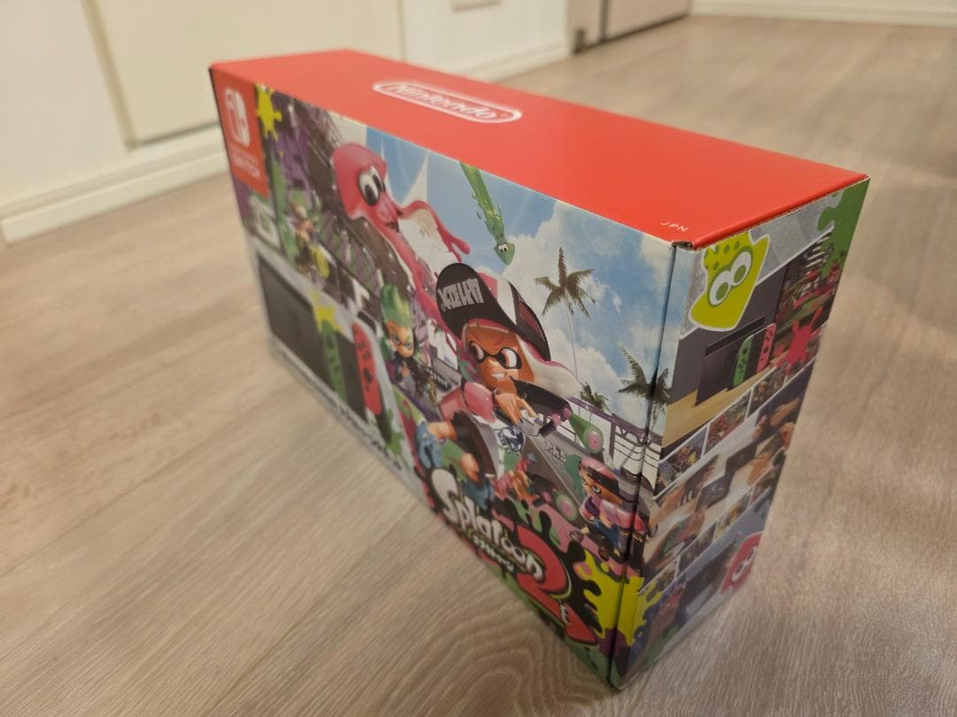 本体同梱版 Nintendo Switch Splatoon2 ケース&SD付き