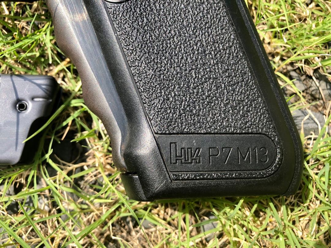 bibarin様用 MGC製ガスブローバックハンドガンP7A13 中古品