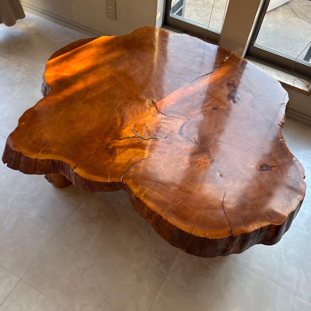 青森ビバ　輪切り　一枚板テーブル　1250✖️1150mm 自然形状　加工品