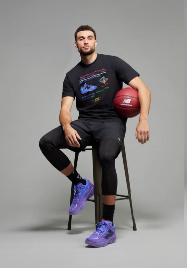 ニューバランス　バッシュ　29センチ