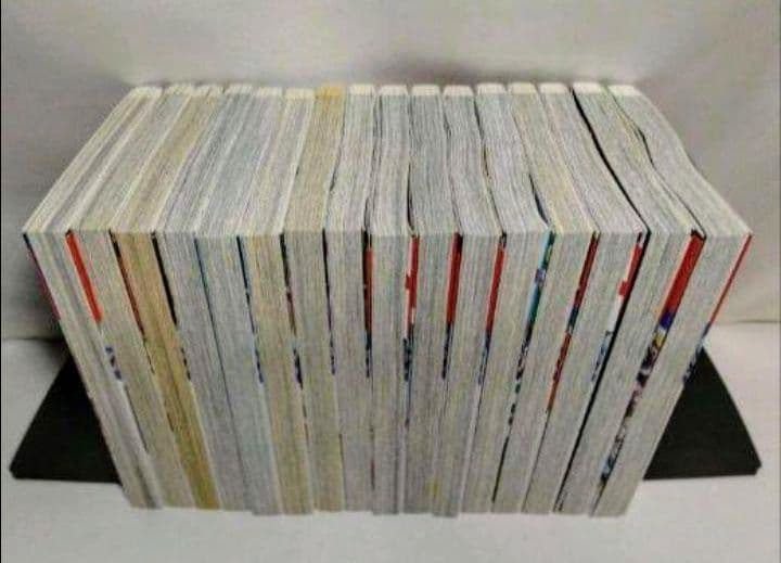 中古本　シャングリラ・フロンティア　1〜16巻・タペストリー・週間少年マガジン