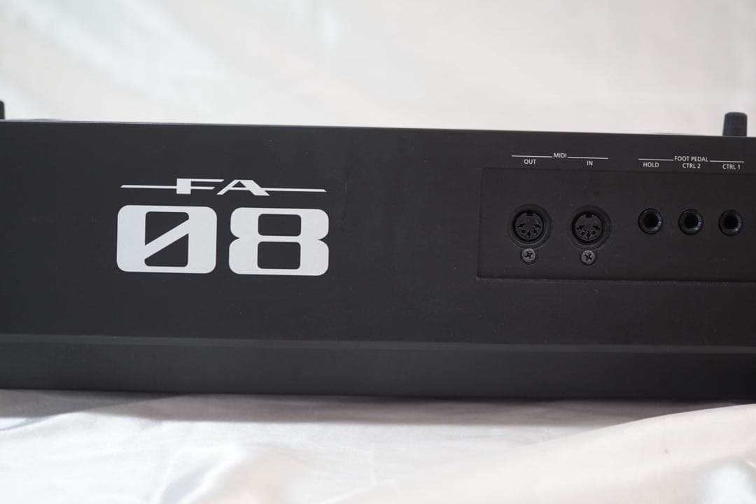 Roland FA-08 シンセサイザー ローランド