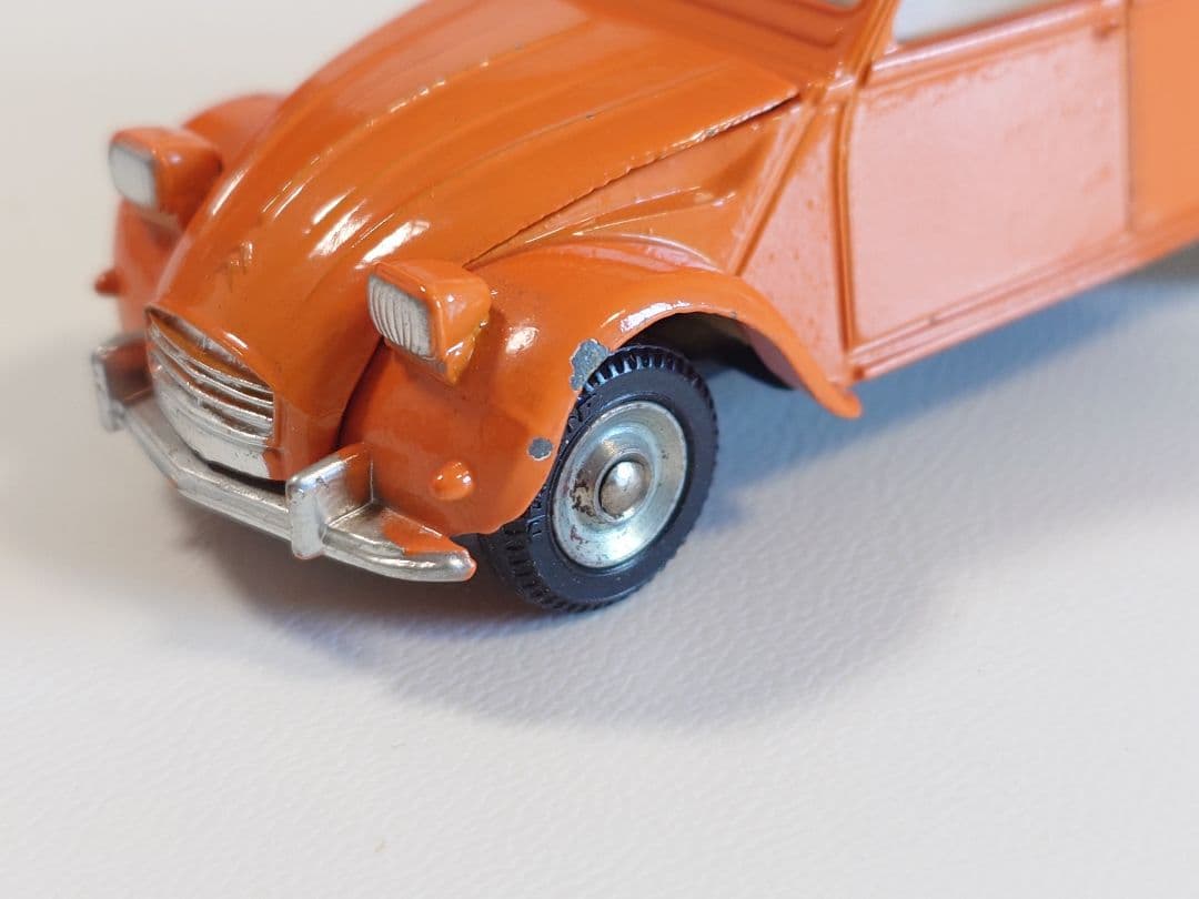 ミニカー DINKY No.500 CITROEN 2 CV made in spain