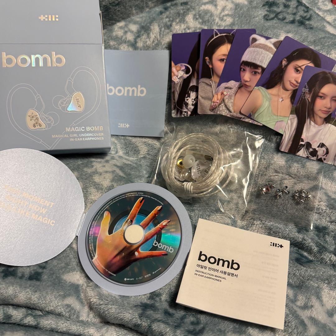 ILLIT BOMB MERCHver イヤモニ風イヤホン　未使用