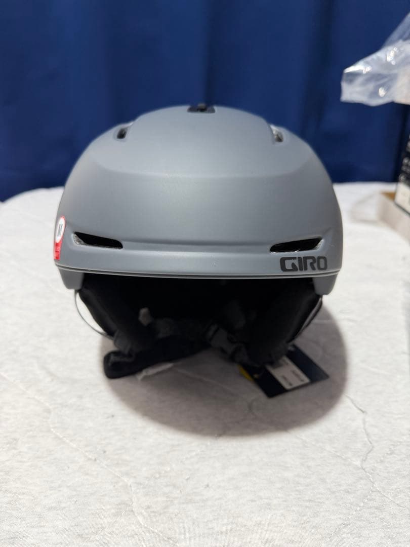 GIRO NEO MIPS AF Mサイズ　色Matte Charcoal
