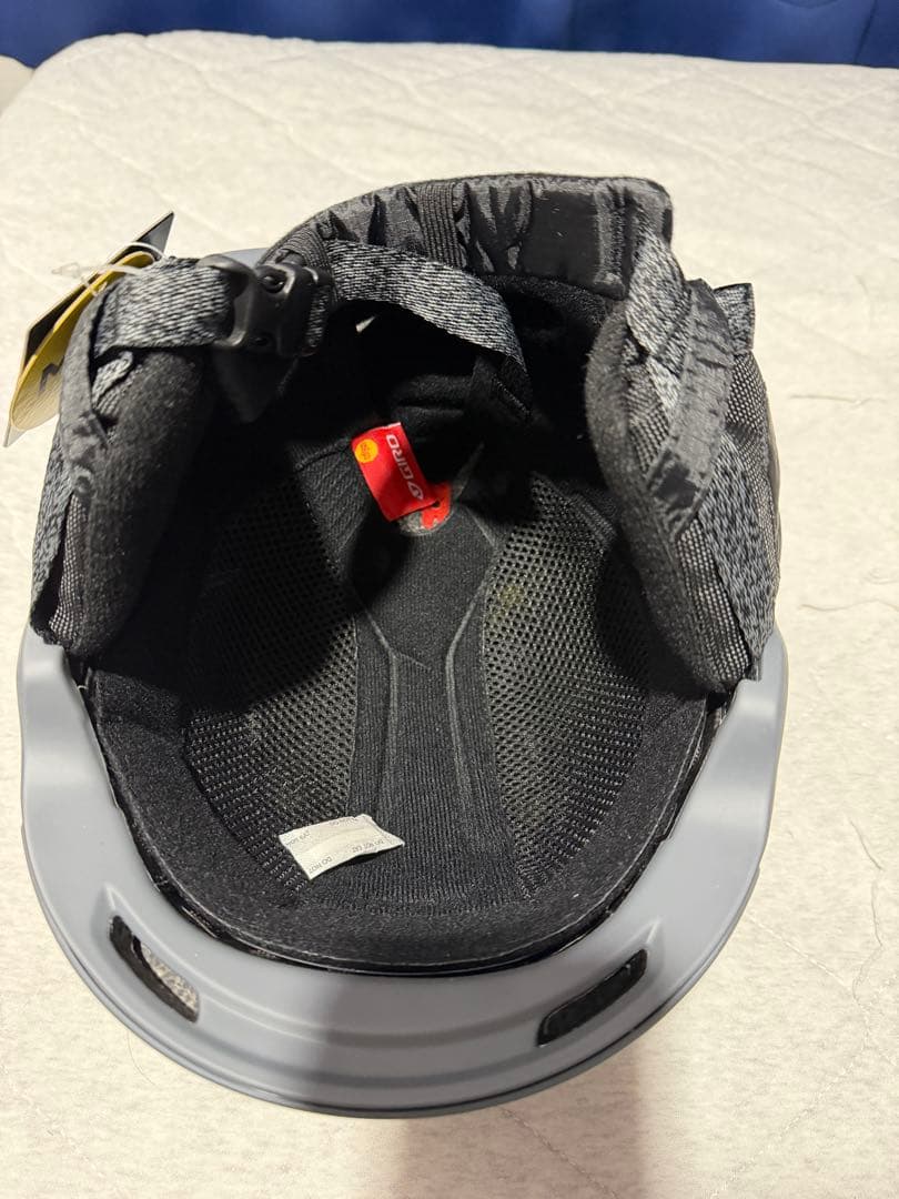 GIRO NEO MIPS AF Mサイズ　色Matte Charcoal