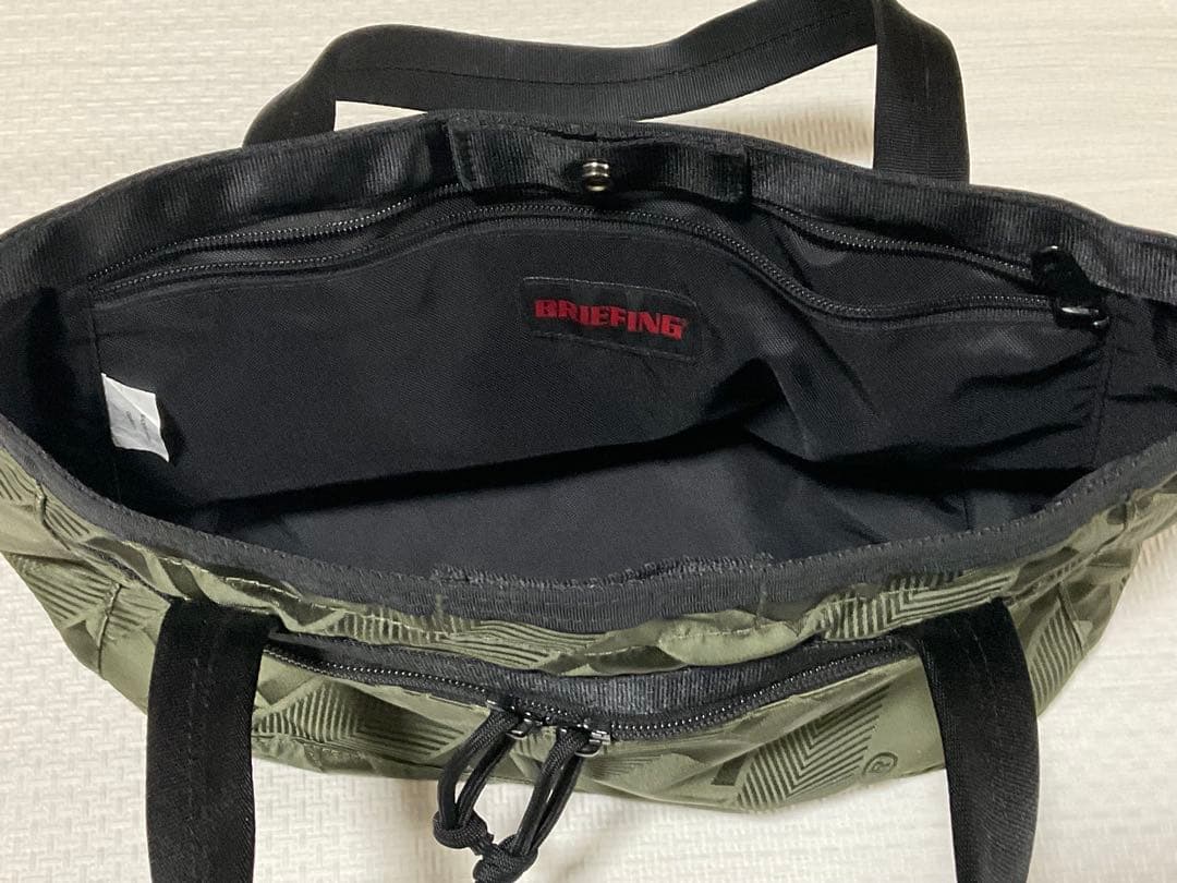 ゴルフバッグ・キャディバッグ BRIEFING GOLF HIDE LIGHTLY CART TOTE SH