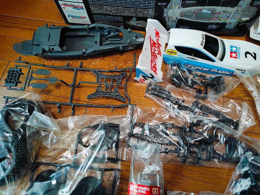 しばおTAMIYA 1/10 電動RC ネオマイティフロッグ DT-03