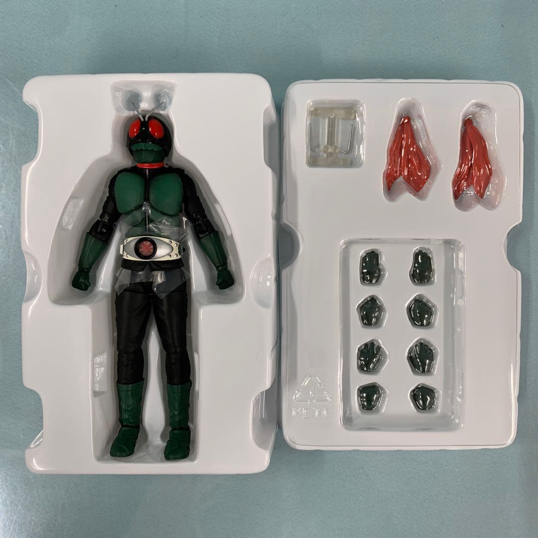 S.H.Figuarts(真骨彫製法) 仮面ライダー1号(桜島Ver.)