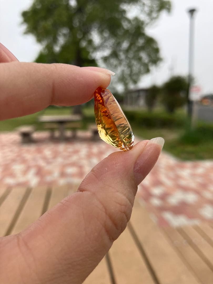 【レア】大粒シトリン　ペアシェイプ　ルース