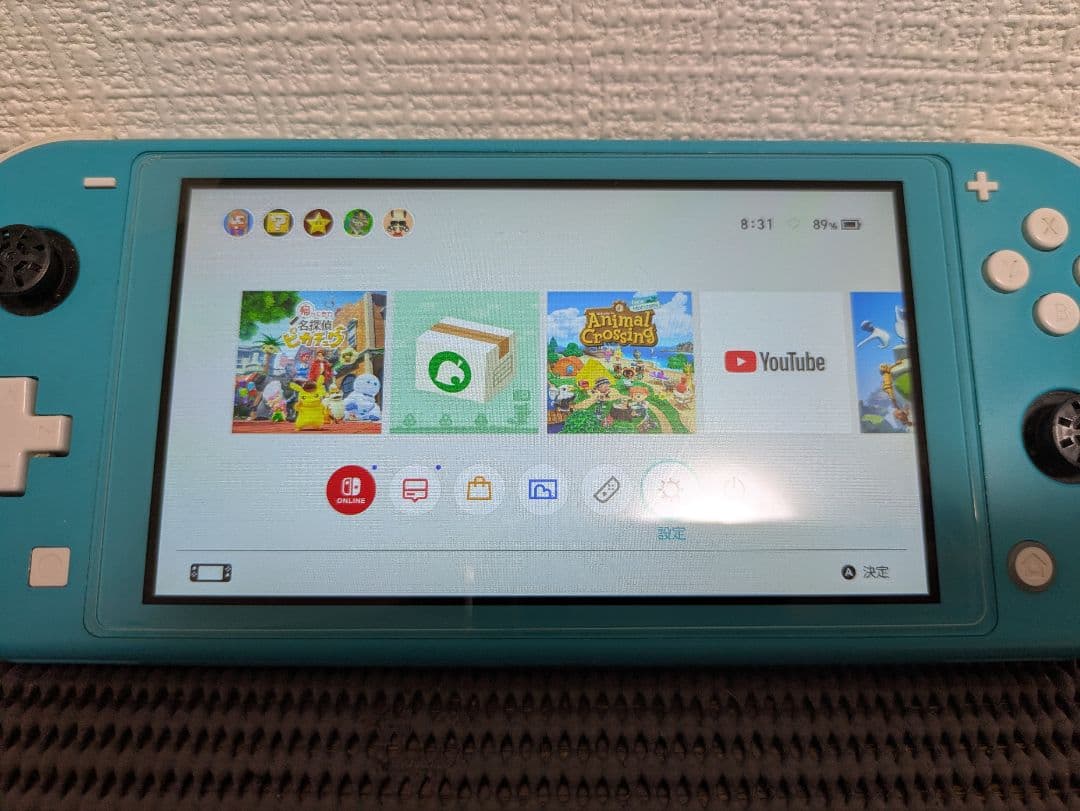 Nintendo Switch Lite　本体