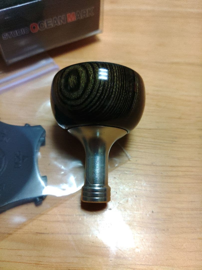 スタジオオーシャンマーク ウッドノブ AG37/S ブラック ダークシルバー