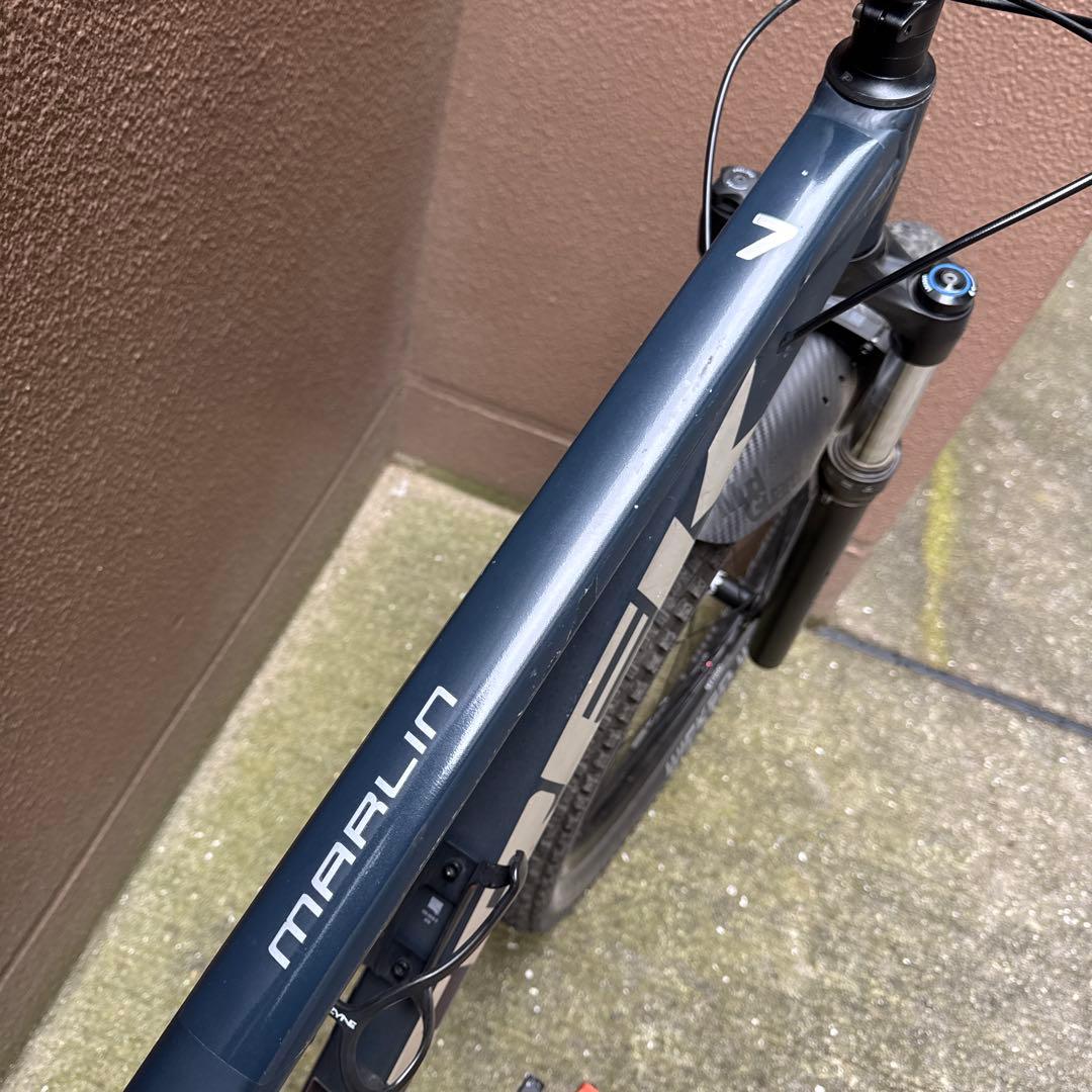 TREK marlin7 gen2 Mサイズ　トレック　マーリン7 ネイビー