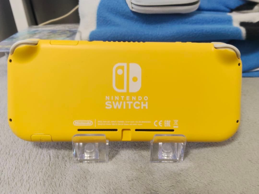 Switch Lite 本体のみ