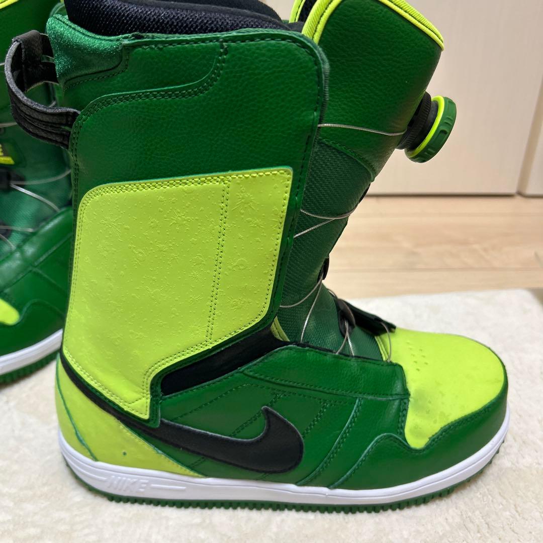 Nike スノーボードブーツ グリーン/イエロー
