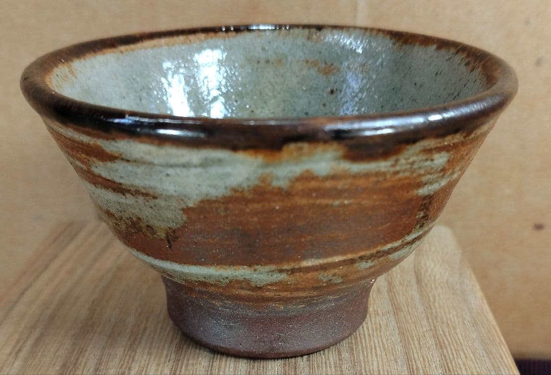 【本物保証】金城次郎 壷屋焼ぐい呑 共箱 栞 人間国宝 壺屋焼 上等桐箱 美品