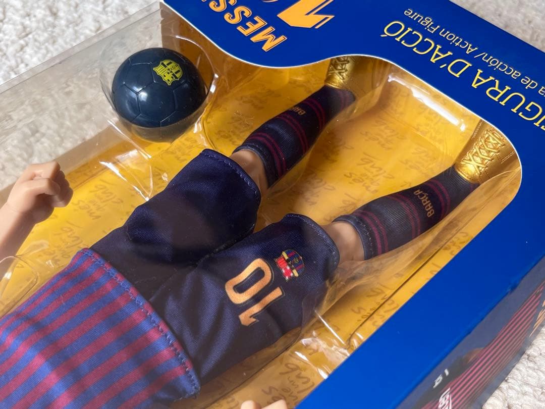 週末SALE‼️リオネル・メッシ FCバルセロナ公式 アクションフィギュア 10番