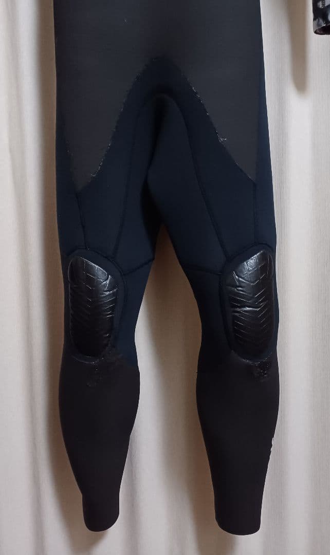 hac15　ビラボン　BILLABONG　セミドライ5×3mm 　メンズM