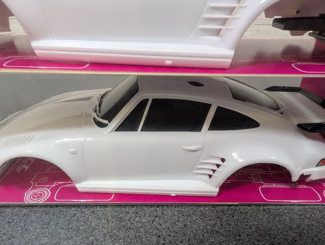R/C MINI 4WD ポルシェ911 ボディ 3個セット
