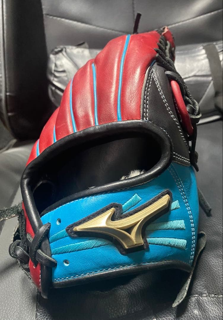 ミズノ外野手用グラブ(右投げ)