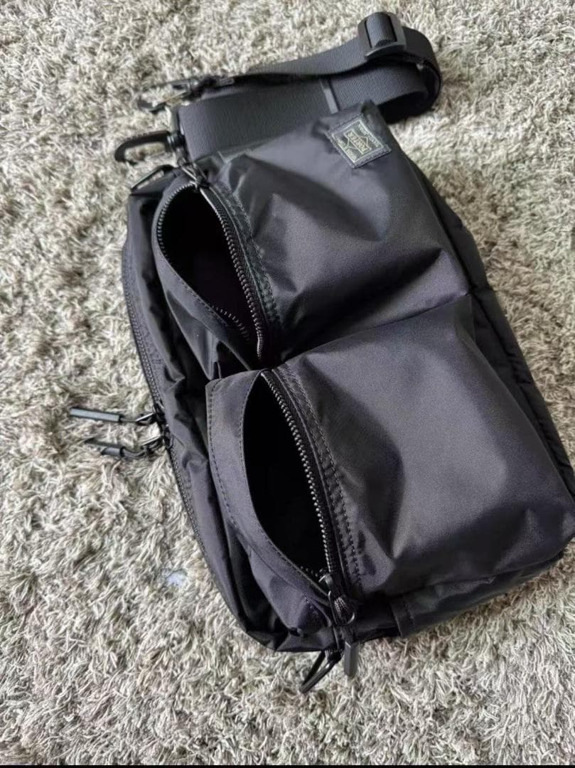 PORTER FORCEミリタリースタイル軽量斜め掛けバッグ
