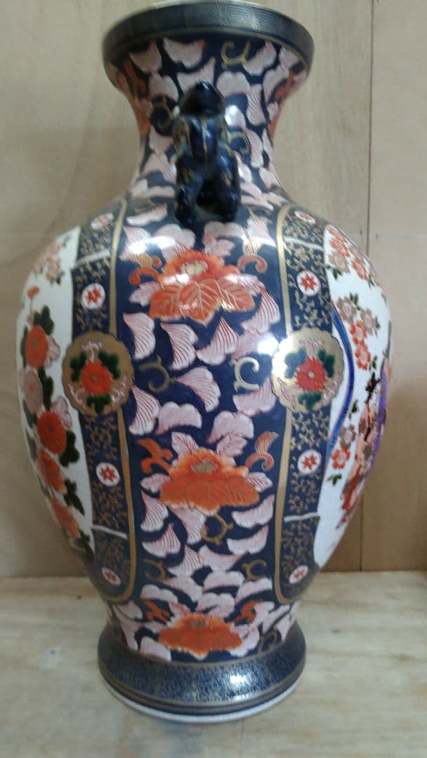 伊万里焼大壺