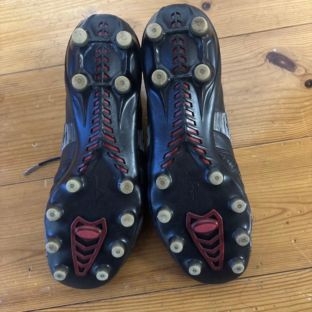 Mizuno サッカーシューズ 黒/赤