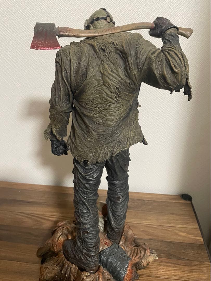 【SIDE SHOW】13日の金曜日　ジェイソン　スタチュー　1000体限定