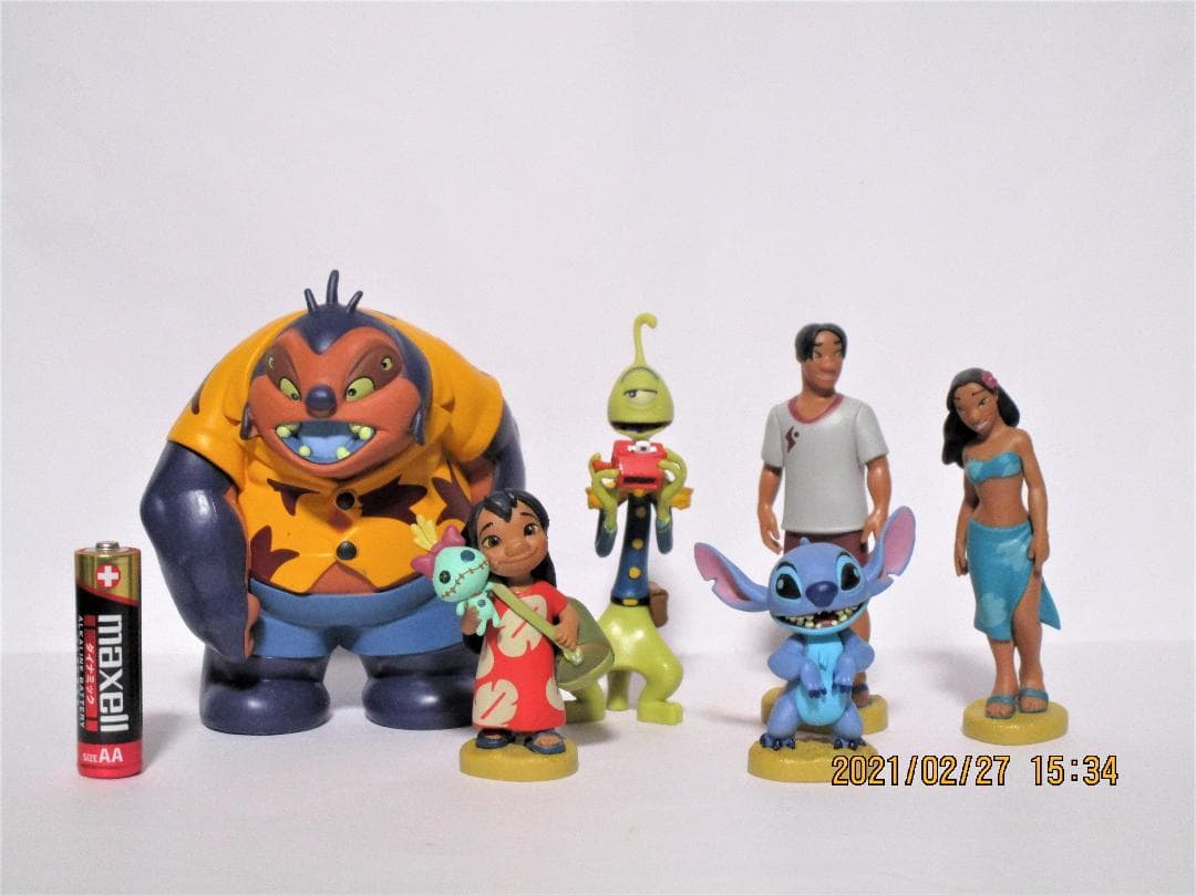 リロ＆スティッチ　ディズニーストア製　フィギュアセット