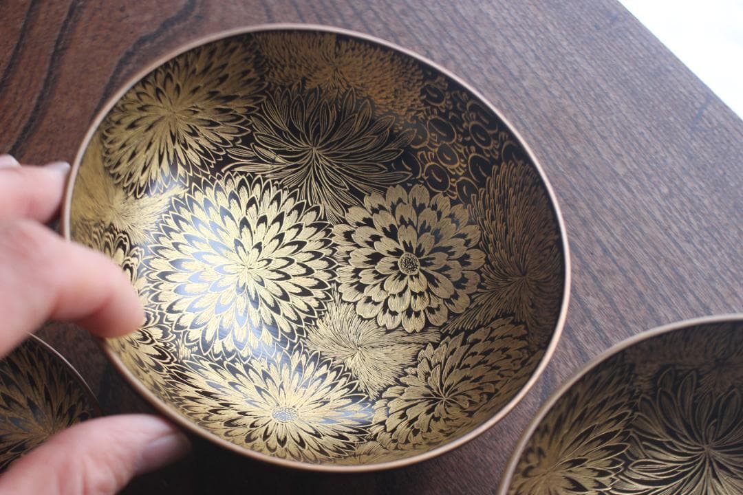 デッドストック！時代金縁黒漆に極上見返し菊詰沈金の映えるお椀2点（検輪島塗沈金椀