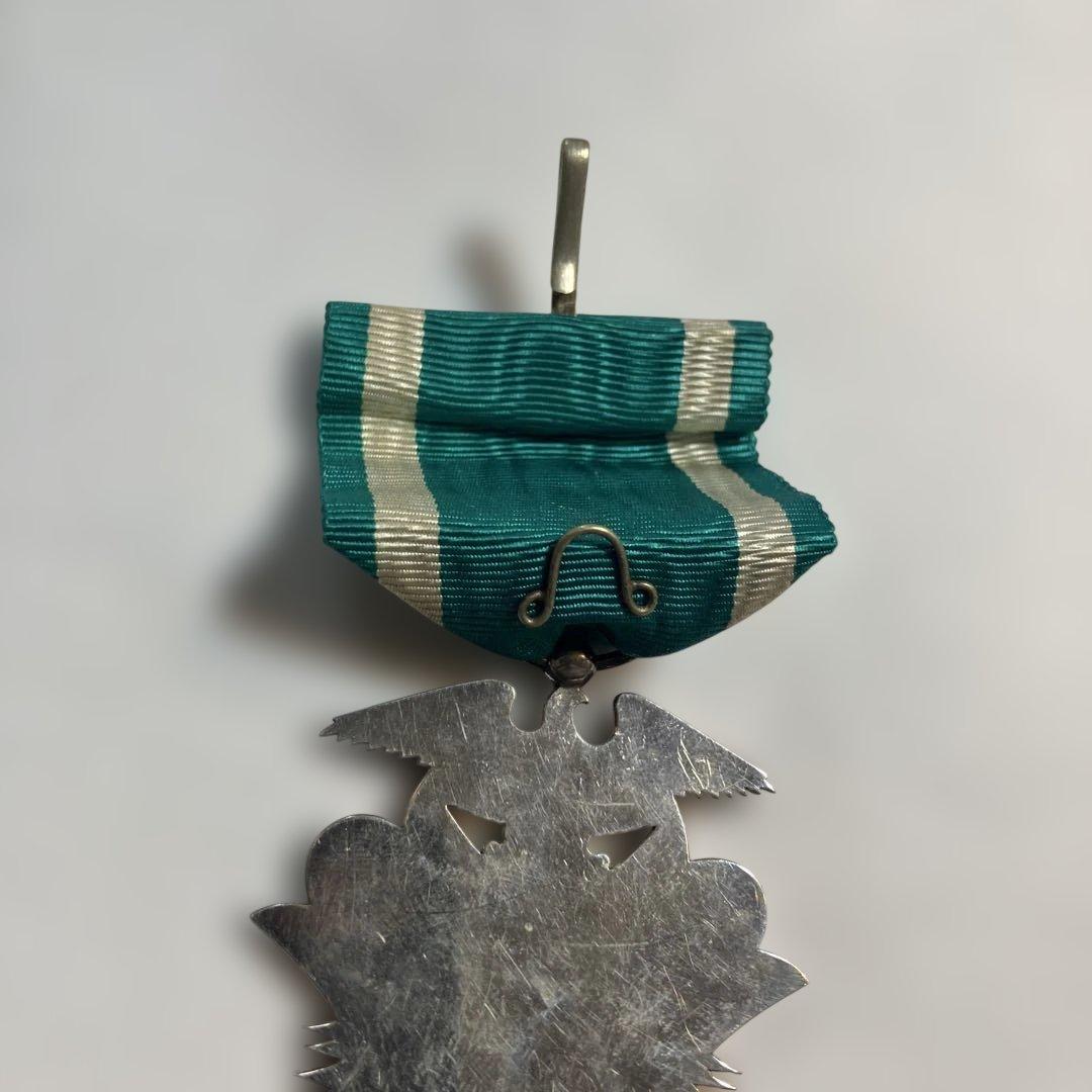 功七級金鴉章　勲章　メダル　略章　日本