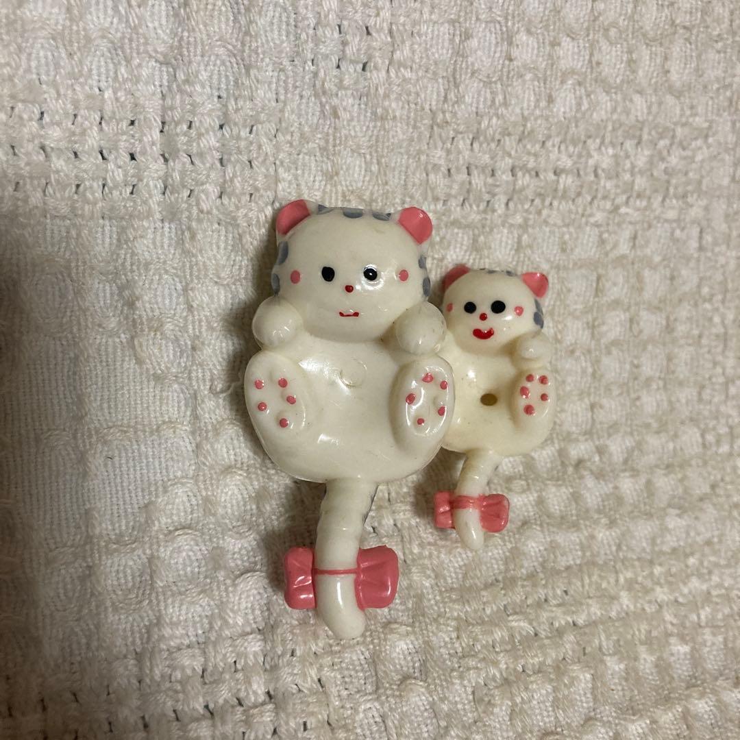 昭和レトロ　コップのフチ　 猫　引っ掛けマスコット　 撮影＆確認のため開封した