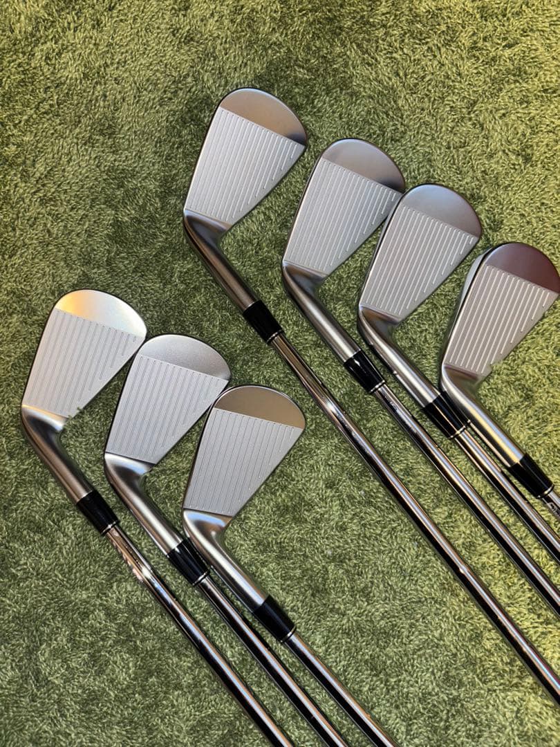 スリクソン　ZXi7アイアン 4〜9.P