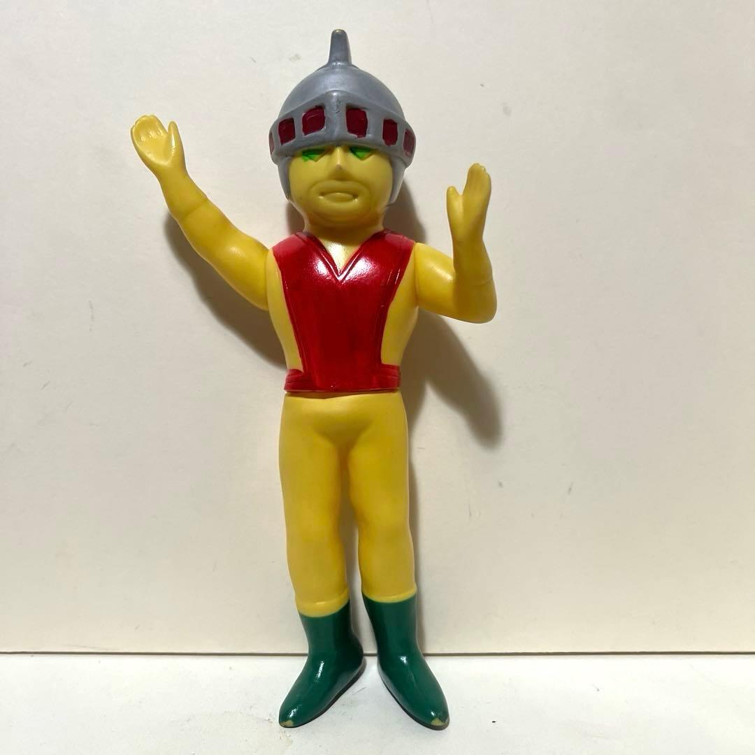 無版権 シルバー仮面 黄色 パチソフビ 盆踊りタイプ フィギュア 当時物