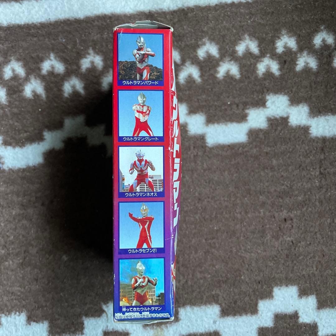 DXウルトラマン　ティガ