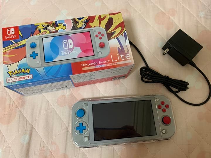 Nintendo Switch Lite 本体(ザシアン・ザマゼンタ)+ソフト