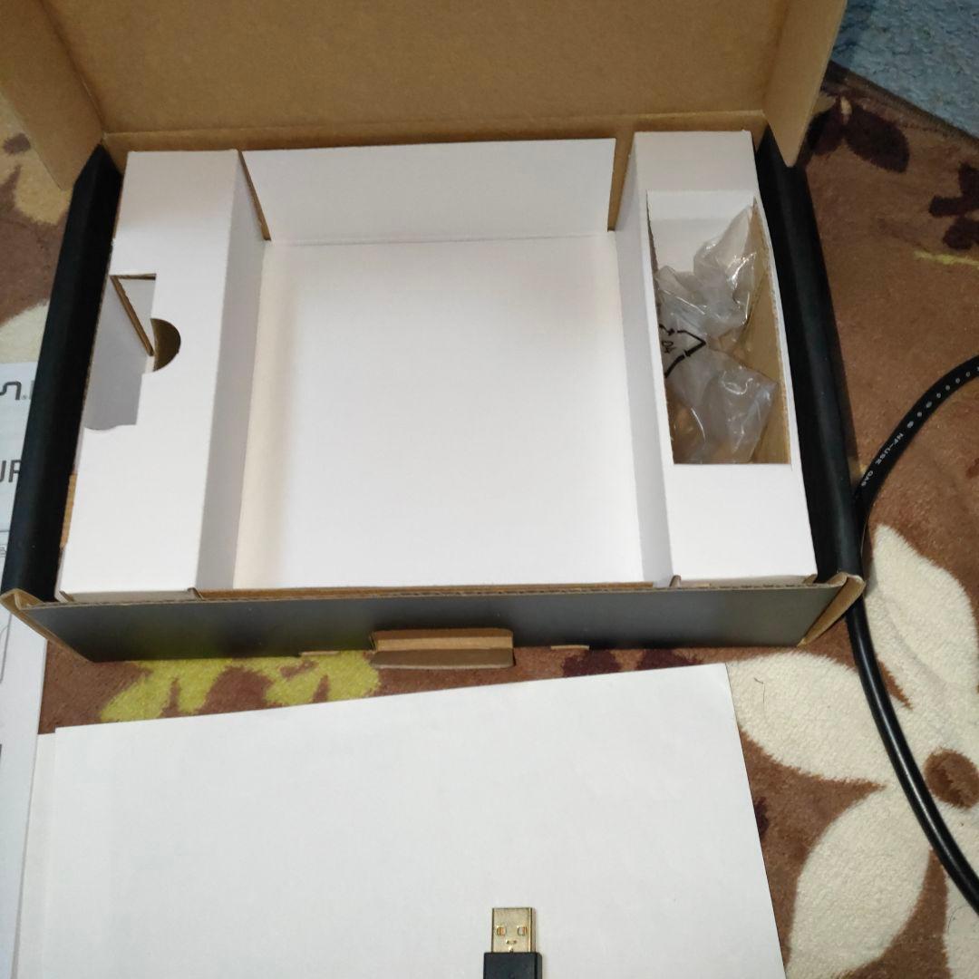 ZOOM B1 FOUR ベースマルチ 専用袋とUSBケーブル付き