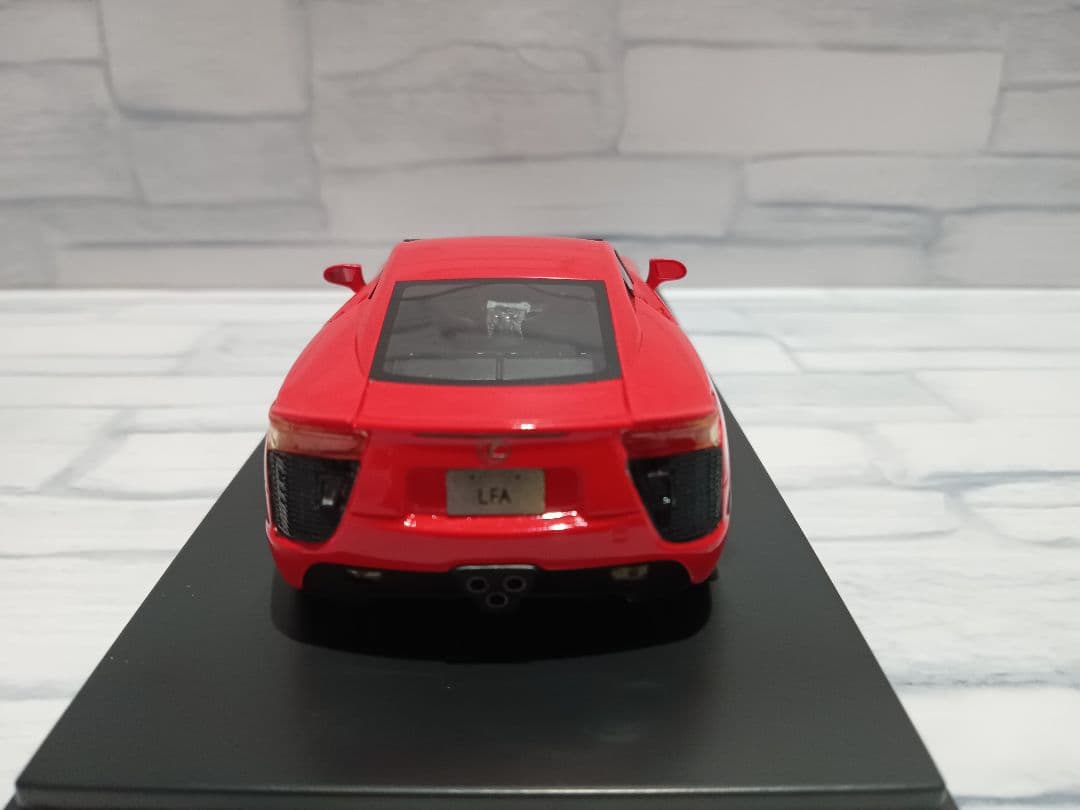 1/43 Wits　レクサス　LFA　ミニカー　レッド