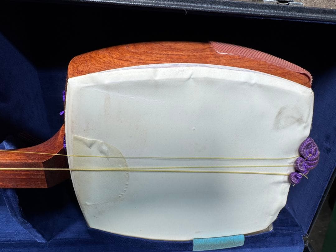 6-津軽三味線?　高級糸巻き 紅木？ハードケース&付属