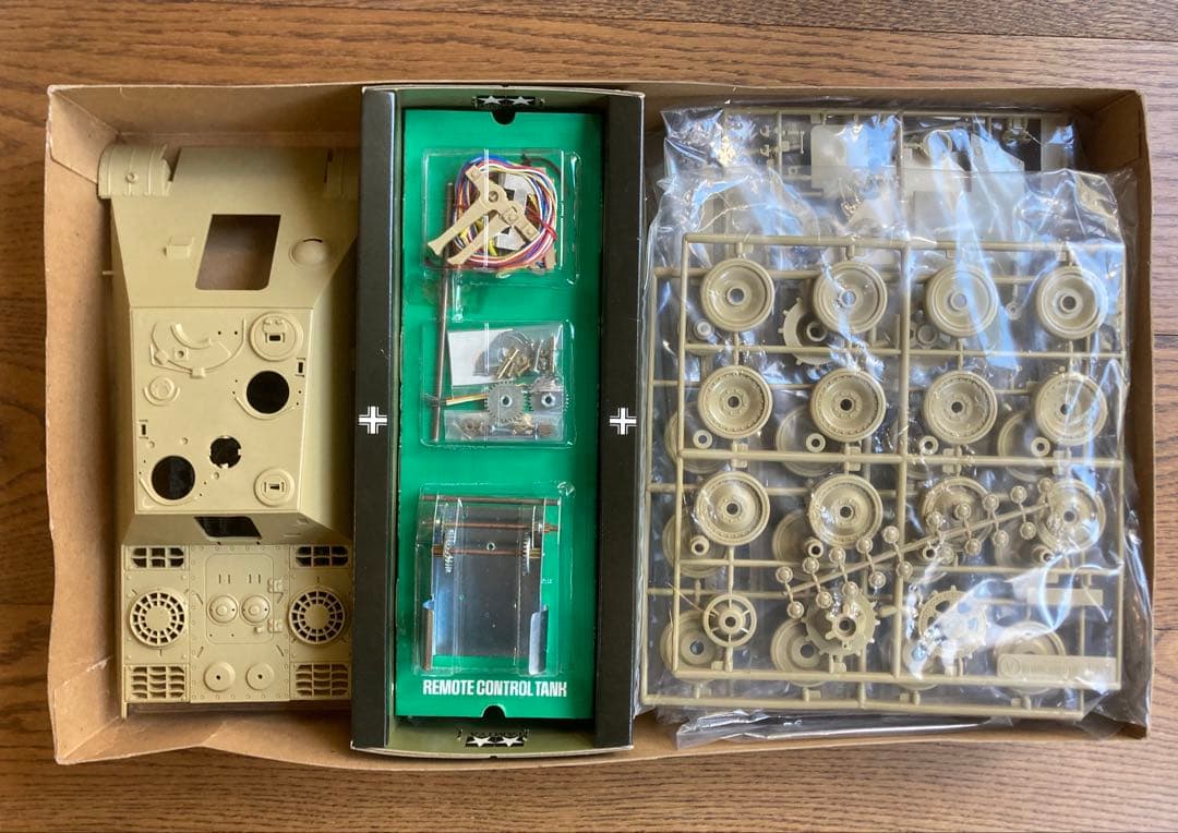 TAMIYA タミヤ JAGDPANZER 1/25 ロンメル