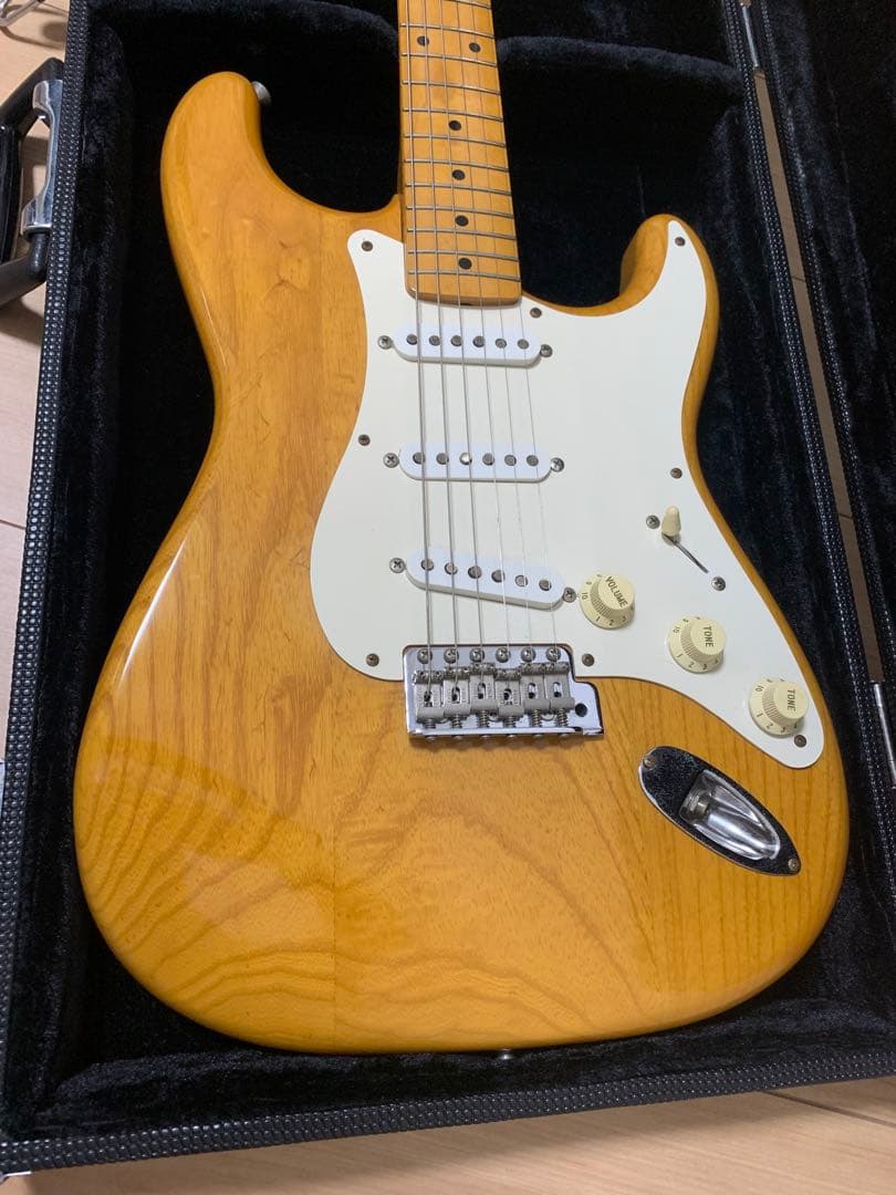 フェンダー ジャパン st54 custom edition