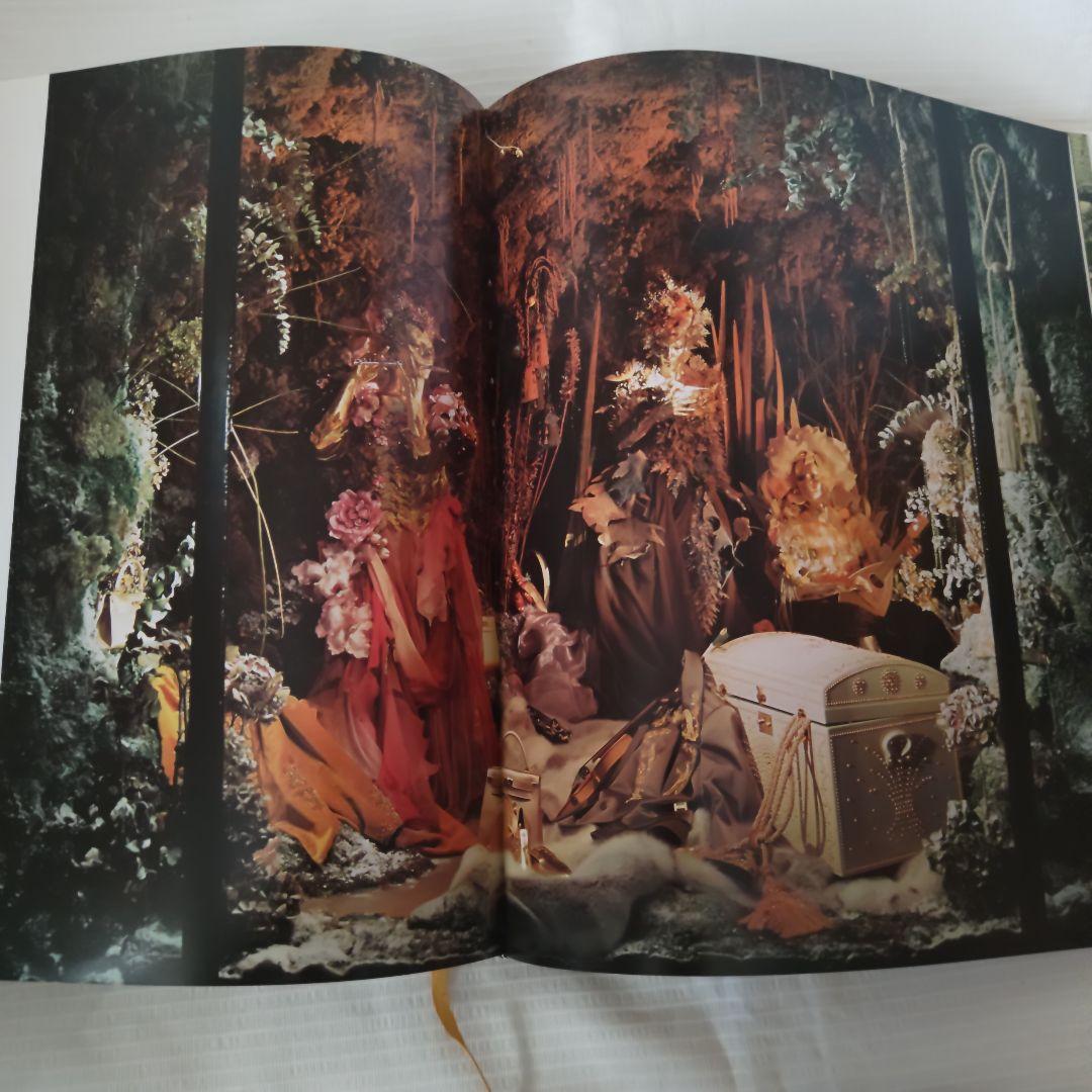 【格安・貴重本】エルメス　豪華写真集②　Les Vitrines Hermès