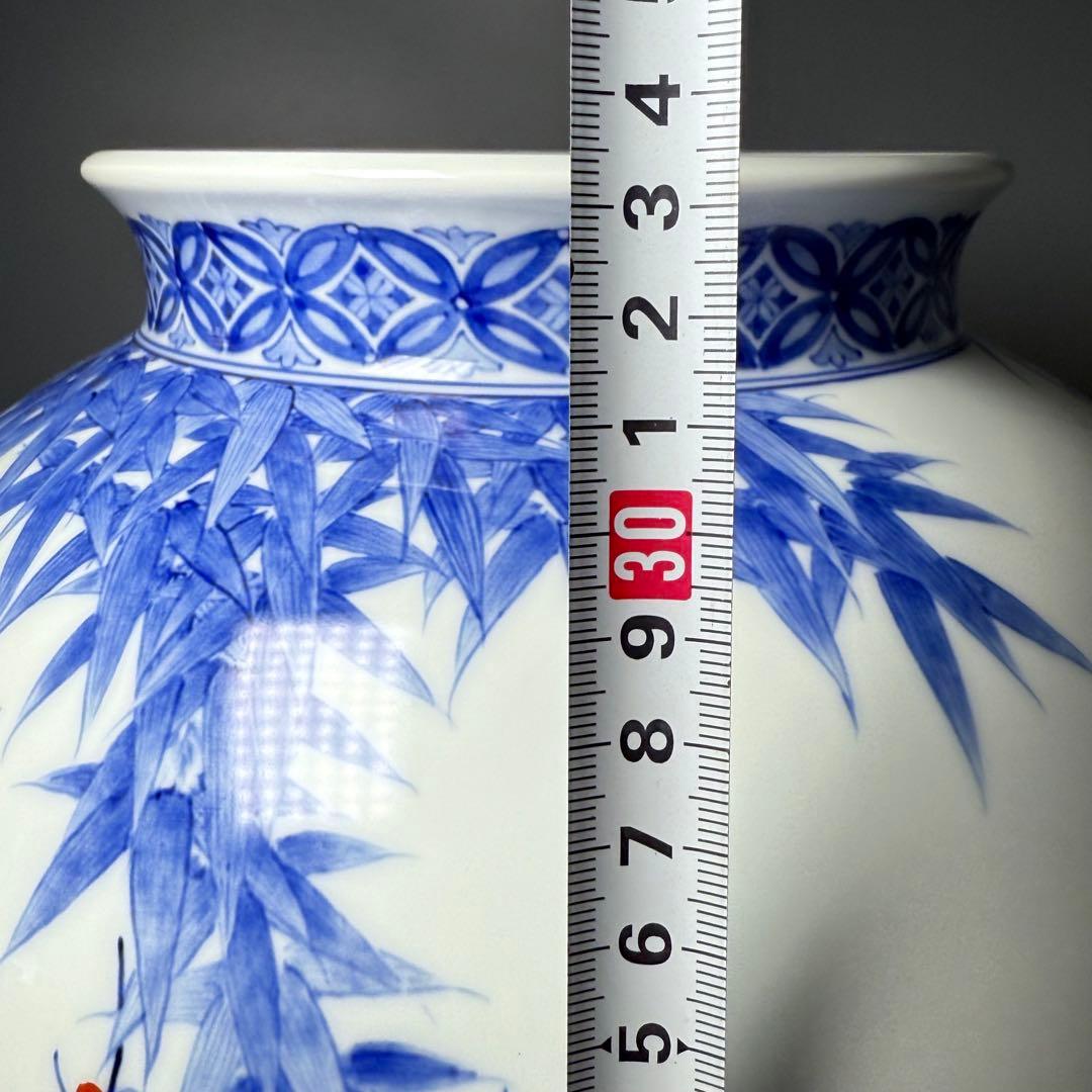 鍋島御庭焼　市川光春　本人作　最高位作　色鍋島竹梅図大花瓶　高33.5cm