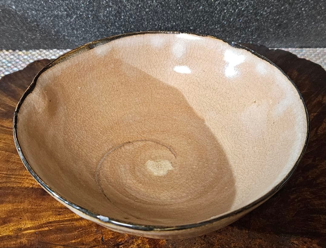 明治時代　古萩　割高台　茶碗　直径約14.1cm　時代箱　仕覆付き　茶道具　茶器