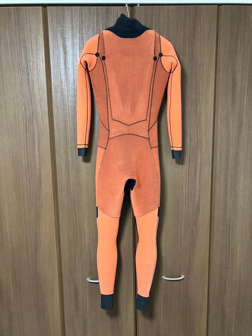 レディースウェットスーツ　セミドライ