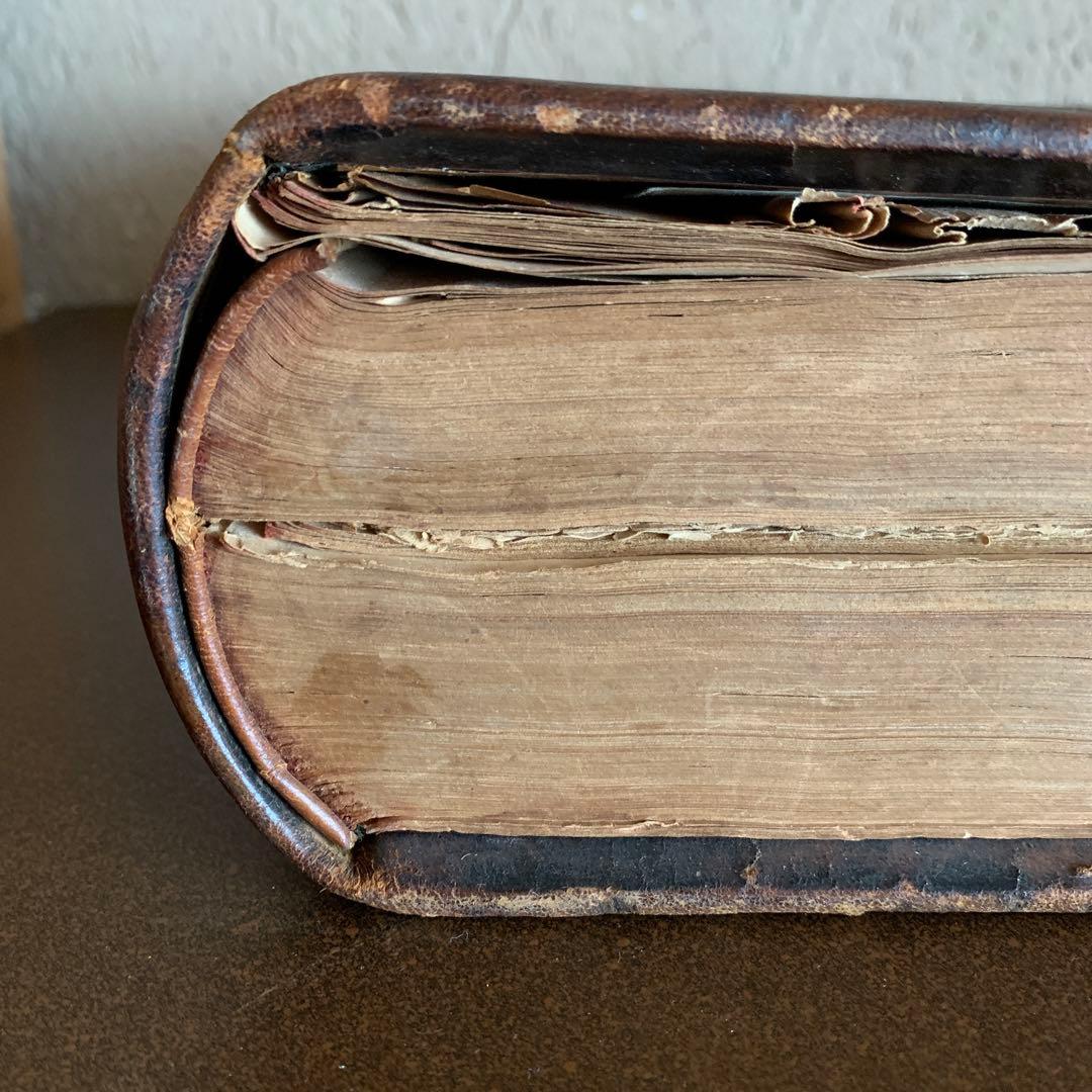 アンティーク19世紀の聖書ビブリア