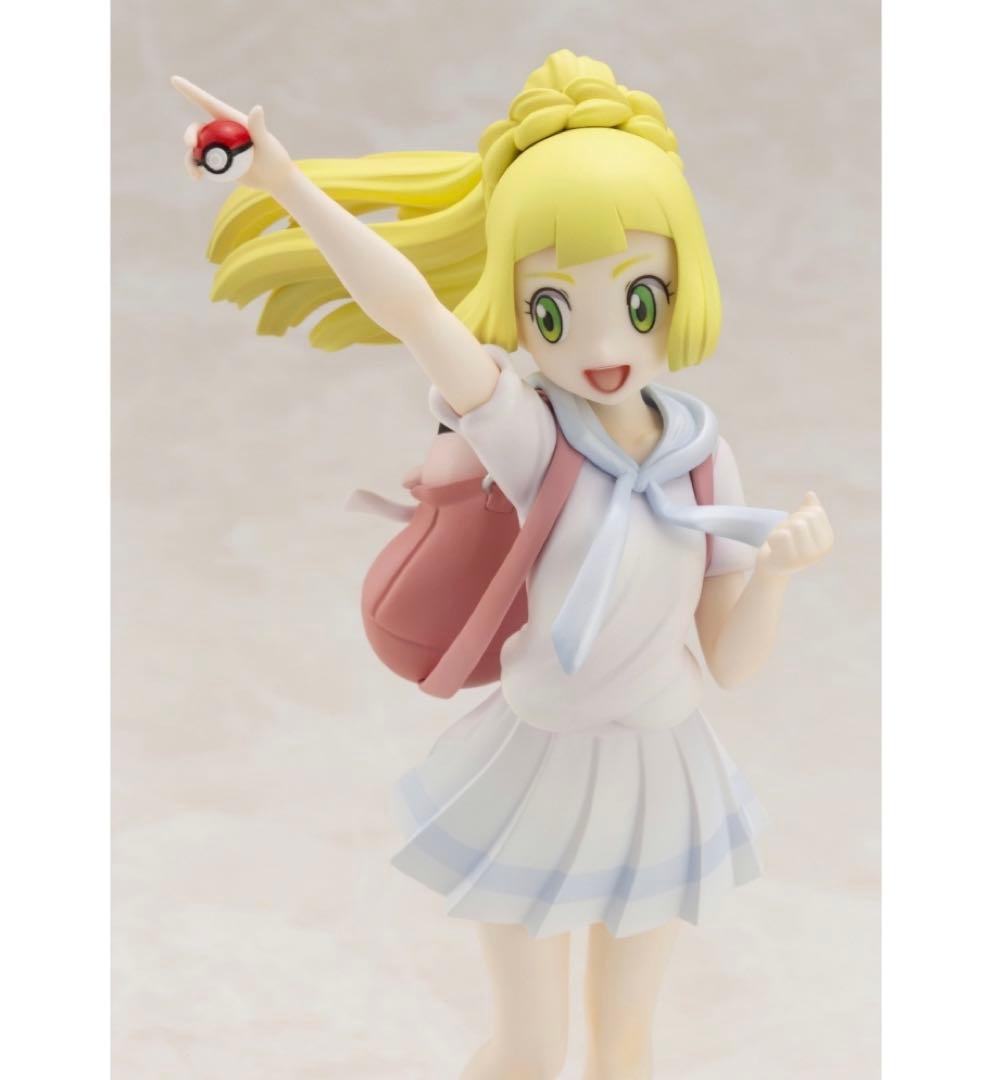 ポケモンセンターオリジナル フィギュア がんばリーリエ & ピッピ