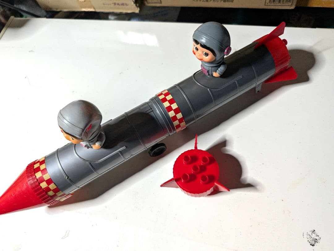 ペコちゃん ロケットカー 不二家 昭和レトロ ビンテージ ソフビ人形 当時物２品