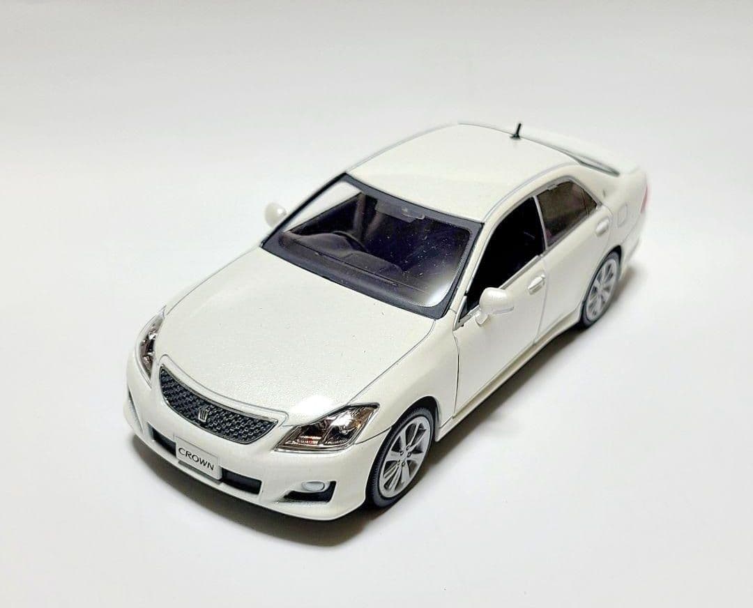 トヨタ 200系クラウンアスリート カラーサンプル